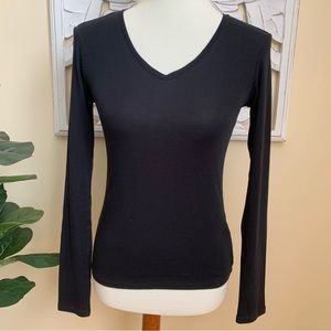 Uniqlo Black Long Sleeve T-shirt